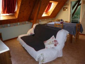 Maisons de vacances Gite Beauvoir-Wavans, 3 pieces, 4 personnes - FR-1-376-28 : photos des chambres