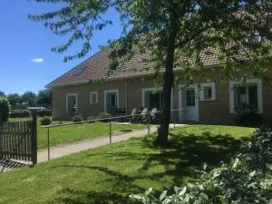 Gîte confort à la ferme, 10km de Wimereux, 4 ch., jardin, terrasse, parking, animaux acceptés, WiFi - FR-1-376-82 - Wirwignes