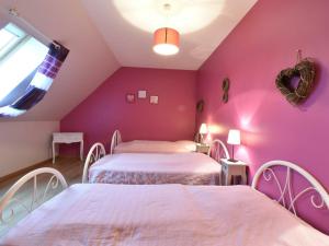 Maisons de vacances Gite Belle-et-Houllefort, 5 pieces, 10 personnes - FR-1-376-82 : photos des chambres