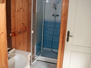 Maisons de vacances Gite cosy 3 chambres a 3 km de la mer avec jardin, terrasse, WIFI et animaux acceptes - FR-1-376-24 : photos des chambres