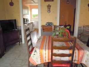 Maisons de vacances Gite Recques-sur-Hem, 2 pieces, 2 personnes - FR-1-376-58 : photos des chambres