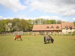 Maisons de vacances Gite Juvigny-Sous-Andaine, 6 pieces, 12 personnes - FR-1-497-18 : photos des chambres