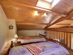 Maisons de vacances Gite Valfleury, 2 pieces, 4 personnes - FR-1-496-99 : photos des chambres