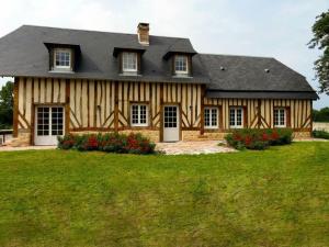 Maisons de vacances Gite Crouttes, 4 pieces, 6 personnes - FR-1-497-19 : photos des chambres