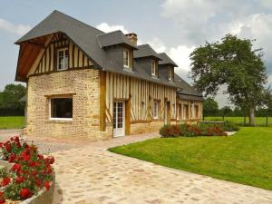 Maisons de vacances Gite Crouttes, 4 pieces, 6 personnes - FR-1-497-19 : photos des chambres