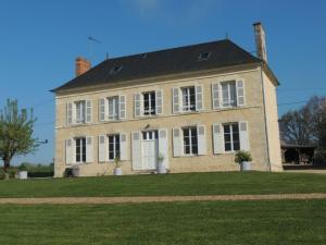 Maisons de vacances Gite Laleu, 6 pieces, 10 personnes - FR-1-497-46 : photos des chambres