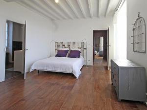 Maisons de vacances Gite Laleu, 6 pieces, 10 personnes - FR-1-497-46 : photos des chambres