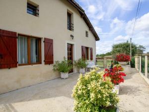 Gîte Saint-Michel-de-Double, 4 pièces, 6 personnes - FR-1-616-4