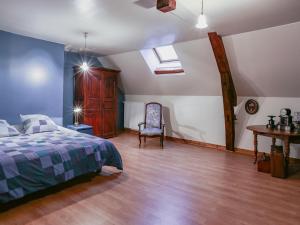 Maisons de vacances Gite Crucheray, 4 pieces, 8 personnes - FR-1-491-77 : photos des chambres