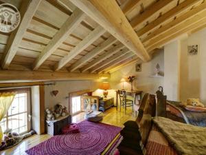 Maisons de vacances Gite Estivareilles, 3 pieces, 4 personnes - FR-1-496-43 : photos des chambres