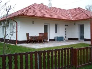 Orchidea Apartman - 杰尔