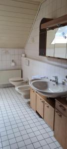 Two-Bedroom House room in Hotel Zur Erholung & Restaurant Amme's Landhaus
