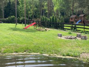 Makosieje Resort komfortowy dom 15m od jeziorabonogrzewaniepraca zdalnaw fi