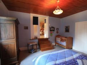 Maisons de vacances Gite Granges-Aumontzey-Granges-sur-Vologne, 4 pieces, 6 personnes - FR-1-589-154 : photos des chambres