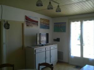 Maisons de vacances Gite Les Clouzeaux, 3 pieces, 4 personnes - FR-1-426-288 : photos des chambres