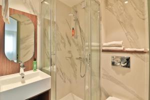 Hotels Hotel du Pin Nice Port : photos des chambres