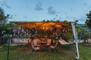 Beachfront luxury villa-Private pool,Garden Heaven Messinia Greece