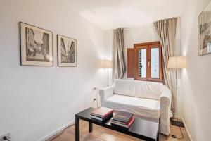 GuestHost - Palazzo Pitti & Boboli Comfortable Apartment
