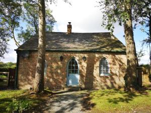 One-Bedroom Cottage room in Listoke House