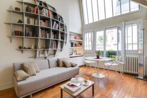 Apartment room in GuestReady -- Duplex Etoile & Monceau