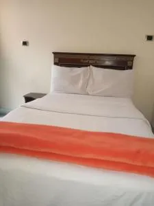 Lucy Guest House - ADD