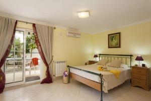 Villa Cubos by Villa Plus