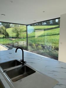 La cachette dans le verger