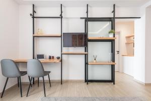 Petraki Residence 1bdr Apt with balcony 1 min from Ermou str