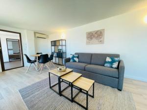 Appartements Roquebrune - apercu Mer : photos des chambres