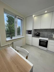 Лучшие апартаменты для размещения с детьми возле Днепра, центр в пешей доступности