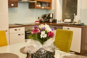 Seeblick Susanne - 4hvězdičkové hotely ve městě Schiefling am See