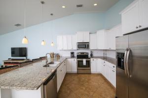 Starfish Isle by Beach Retreats