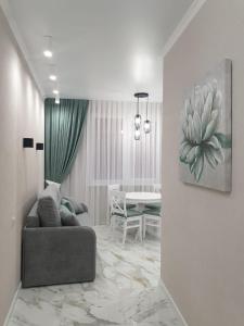 Comfortable Apartments near the sea .