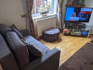 Endeavour Cottage Whitby Quiet Old Yard Fishermans Cottage