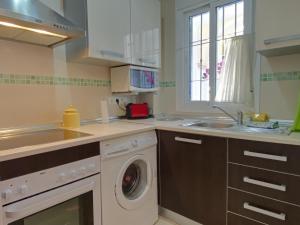 Chimenea Pinar Apartments Casasol