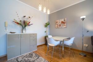 Apt "Budva" with Sea View and Garage Parking