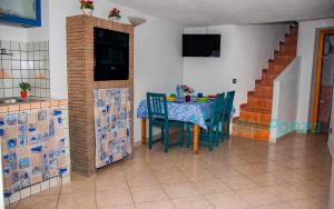 BluPonza - 8 posti in zona Mare - App Orchidea