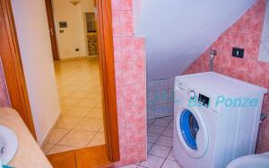 BluPonza - 8 posti in zona Mare - App Orchidea