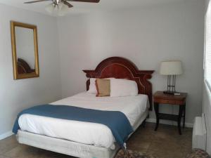 Standard Double Room room in Sterling Gardens