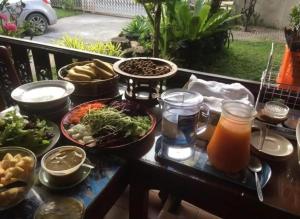 Little Home Guesthouse