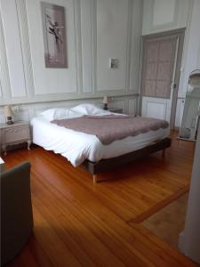 B&B / Chambres d'hotes Le Chateau de Buchy : photos des chambres