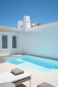 La Ponta Villas & Suites Santorini Greece