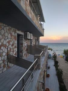 Golden Dolphin Studios & Apartments Zakynthos Greece