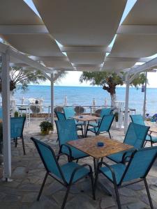 Golden Dolphin Studios & Apartments Zakynthos Greece