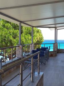 Golden Dolphin Studios & Apartments Zakynthos Greece