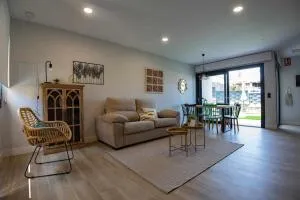 AdosadoDuplex Marea Baja 1 Zona Playa Ideal familias parejas y amigos - Celorio