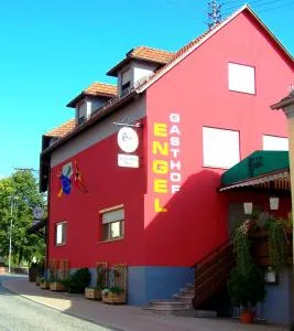 Gasthof Engel Steinbach - 陶贝尔比绍夫斯海姆