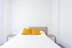 Home2Book Sea Front Las Teresitas Beach 4