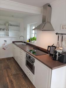 Two-Bedroom Apartment 2 room in Haus Montana