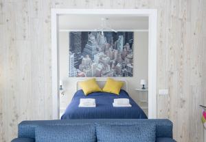 Sunny Blue One-Bedroom Flat with Balcony by Flat Mаnager